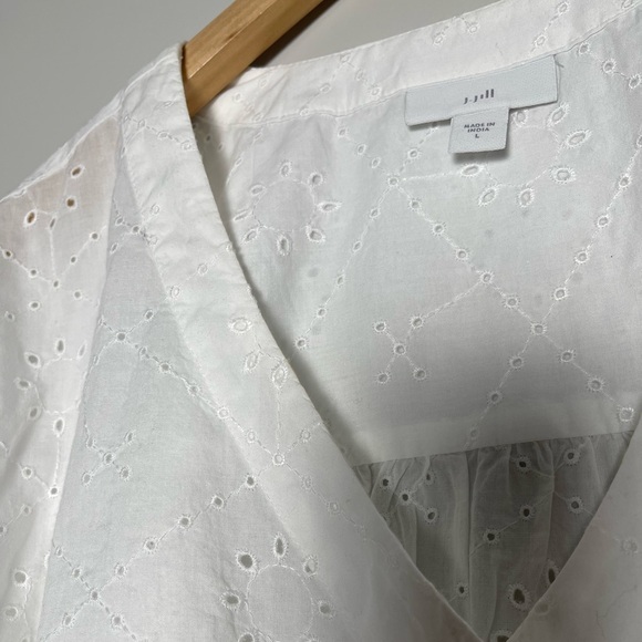 J. Jill | White Eyelet V Neck Button Front Blouse Large Boho Prairie - Picture 7 of 8